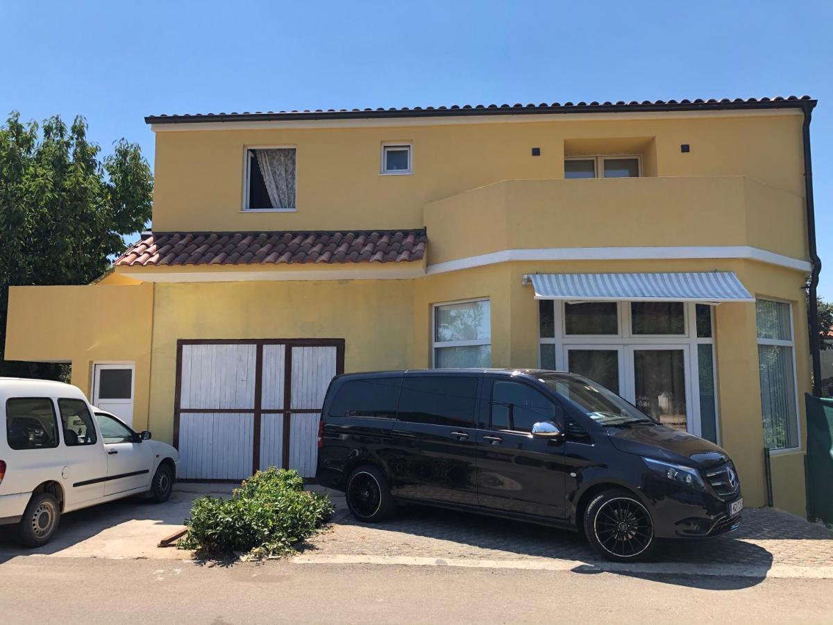Apartmani Bm Biograd Na Moru Extérieur photo