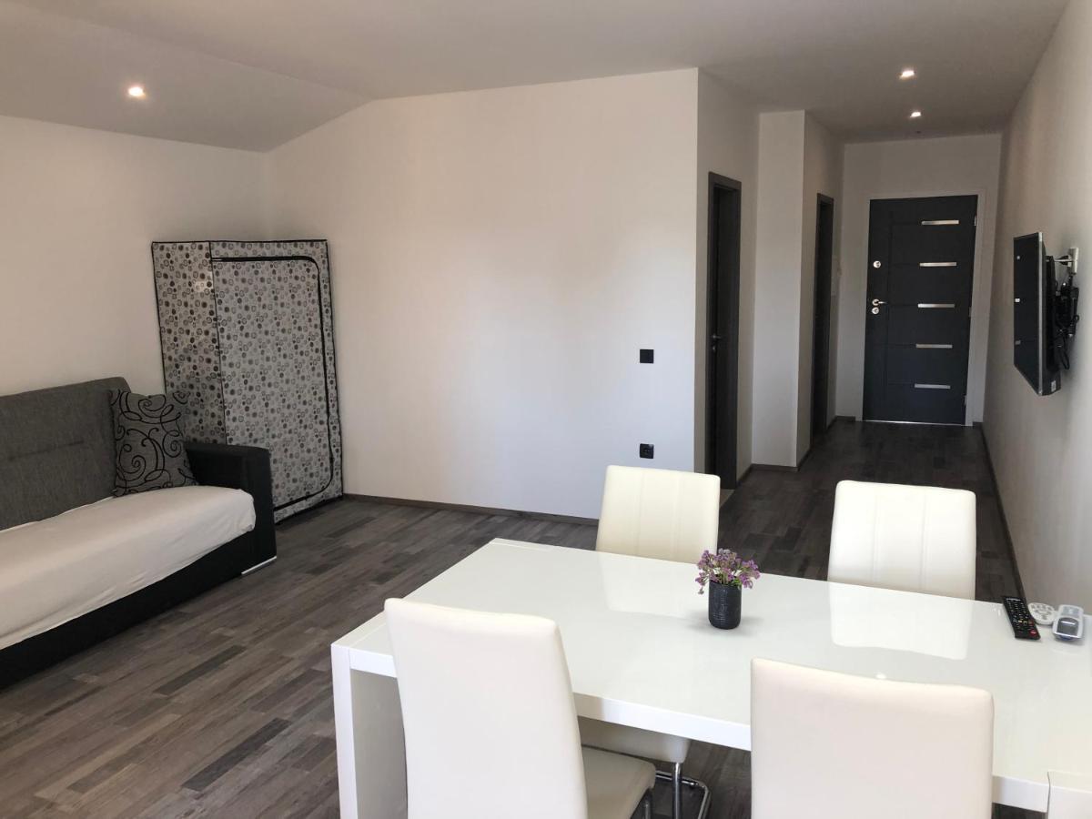 Apartmani Bm Biograd Na Moru Extérieur photo