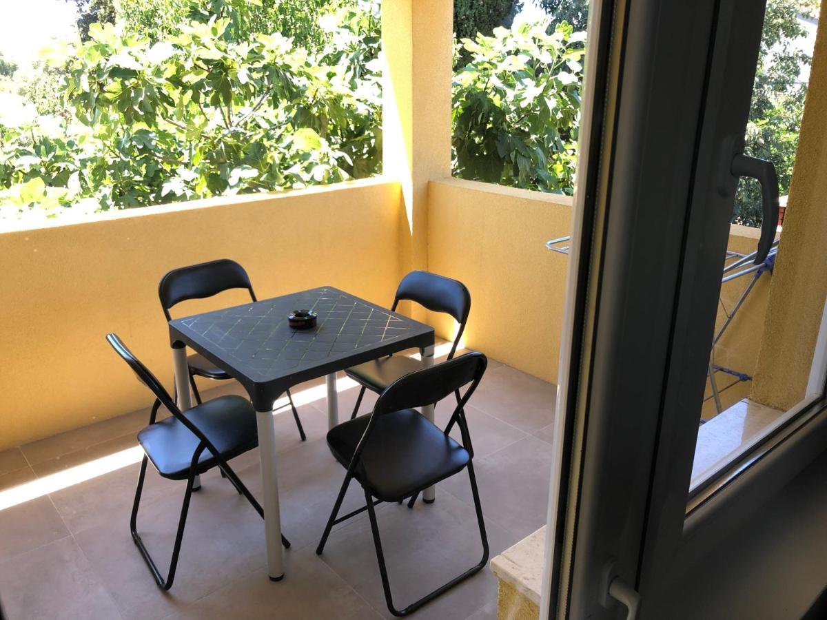 Apartmani Bm Biograd Na Moru Extérieur photo