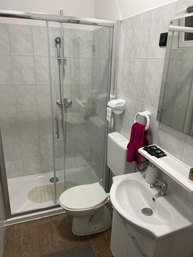 Apartmani Bm Biograd Na Moru Extérieur photo